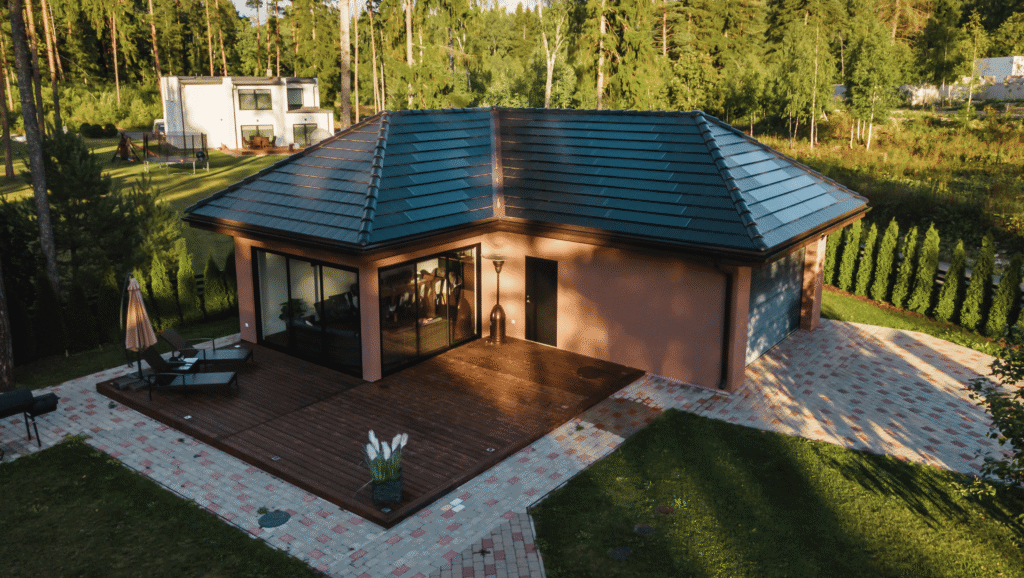 Eestis toodetud Solarstone päikesepaneelid - Katusepartner OÜ päikesepaneelide müük ja paigaldus